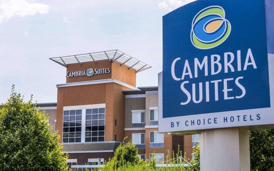 Fort Collins Hotel | 43 m² Hotel ∙ 127 guests
