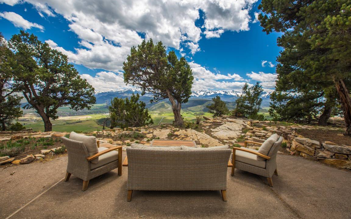 Loghill Village House | 434 m² House ∙ 6 bedrooms ∙ 12 guests