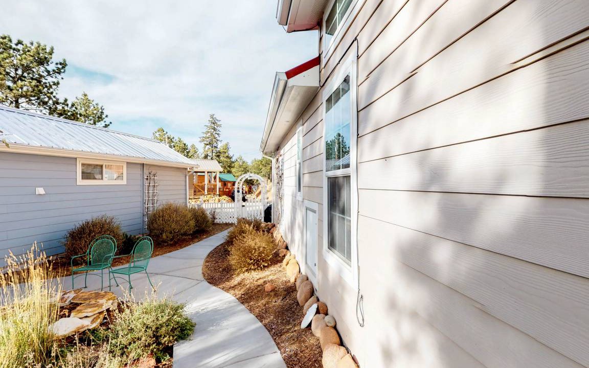 Woodland Park Cottage | 47 m² Cabin ∙ 1 bedroom ∙ 4 guests