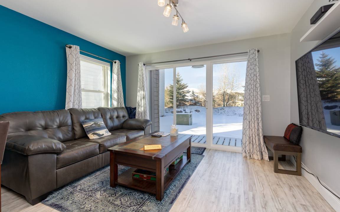 Summit Cove Condo | 48 m² Condo ∙ 1 bedroom ∙ 2 guests
