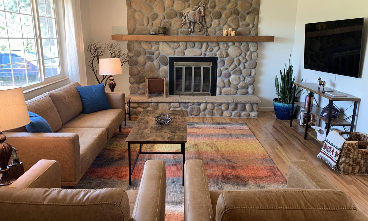 Colorado Springs House | 4BR/4Acre🌲Pine Ranch🌲Hot Tub🦌Fire Pit🦌Game Rm