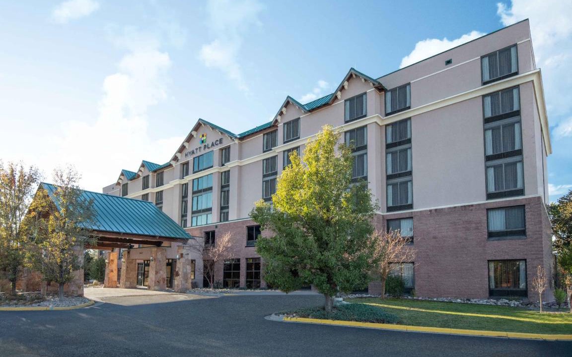 Lone Tree Hotel | 51 m² Hotel ∙ 127 guests