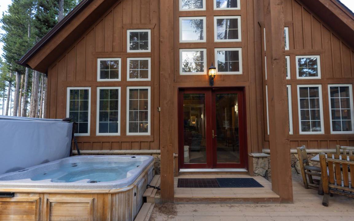 Peak 8 House | 525 m² House ∙ 7 bedrooms ∙ 25 guests