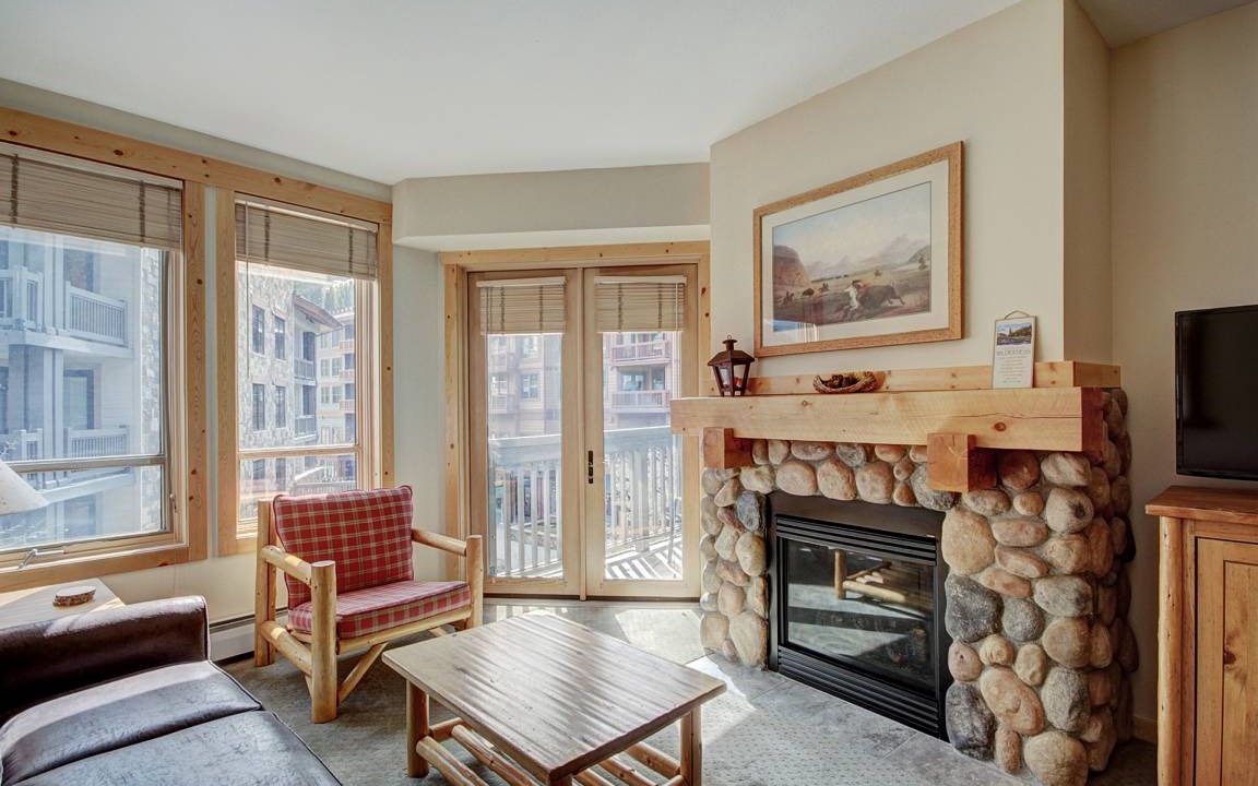 Copper Mountain Village Condo | 53 m² Condo ∙ 1 bedroom ∙ 4 guests