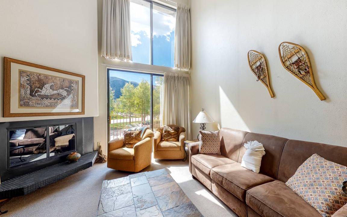 East Village at Copper Apartment | 57 m² Studio flat ∙ 4 guests