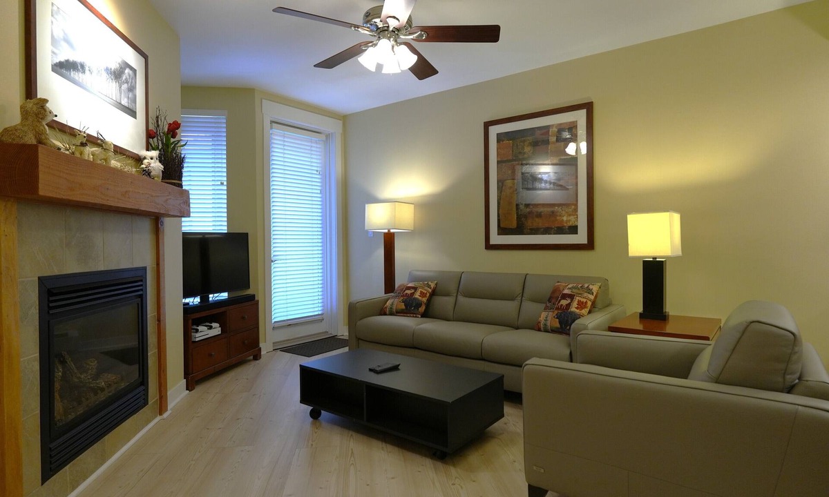 Zephyr Mountain Lodge Park | Winter Park