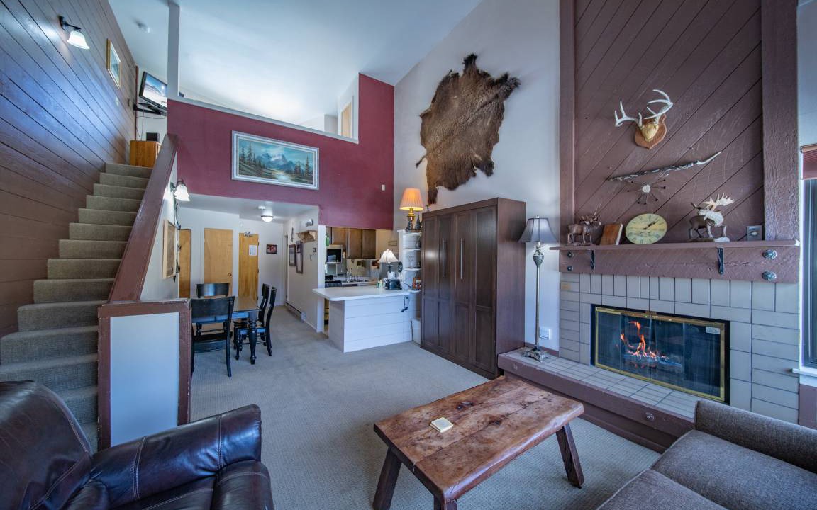 Lakeside Village Condo | 63 m² Condo ∙ 1 bedroom ∙ 4 guests