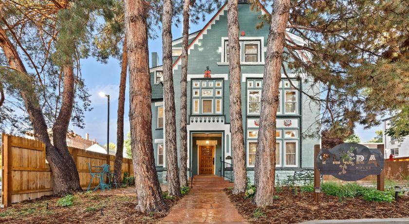 Cheesman Park Hotel | 63 m² Hotel ∙ 2 bedrooms ∙ 5 guests