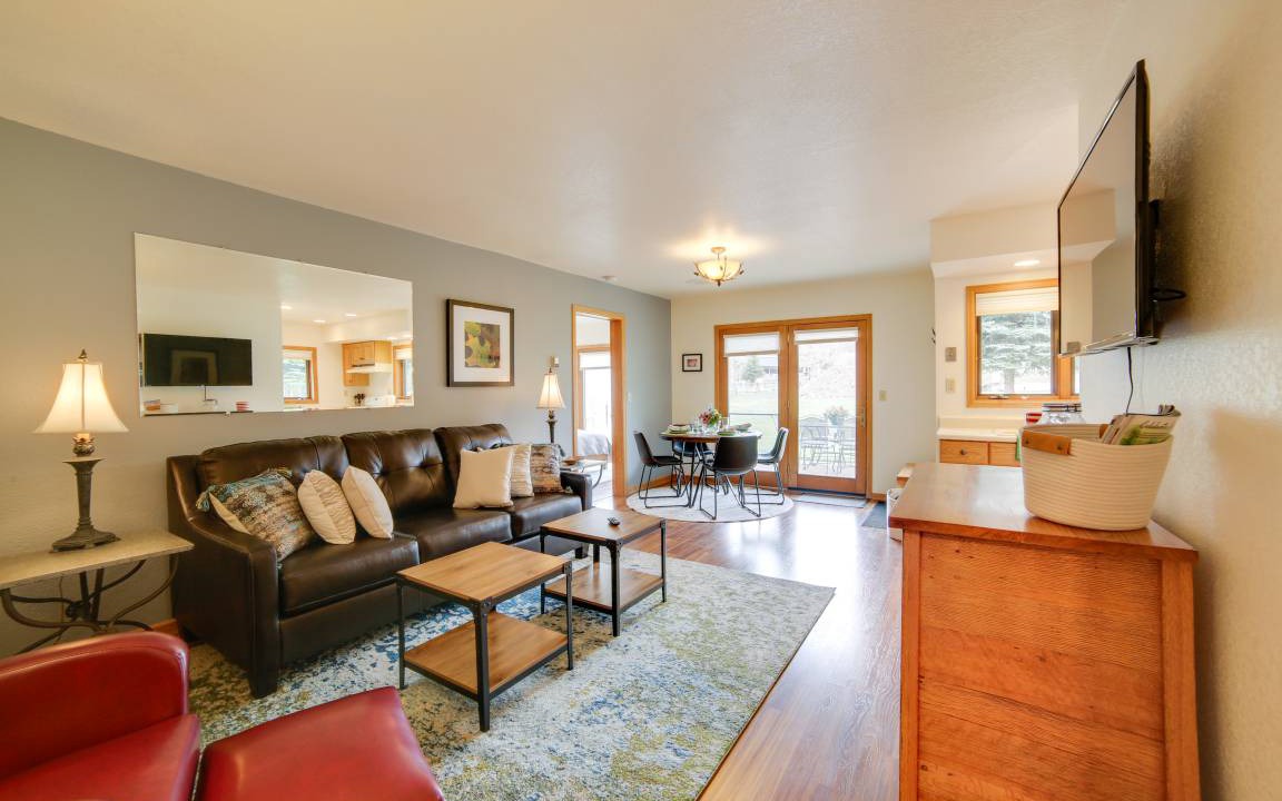 Idlewild Estates Apartment | 65 m² Apartment ∙ 1 bedroom ∙ 4 guests