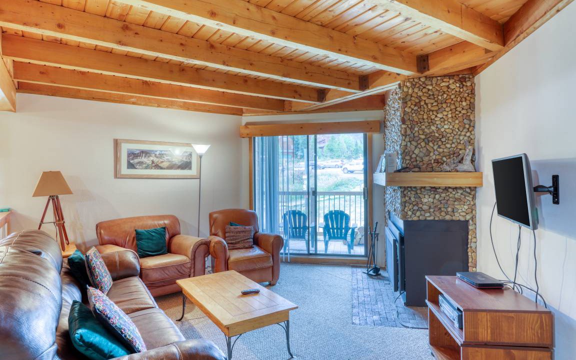 Wildernest Condo | 70 m² Condo ∙ 2 bedrooms ∙ 6 guests