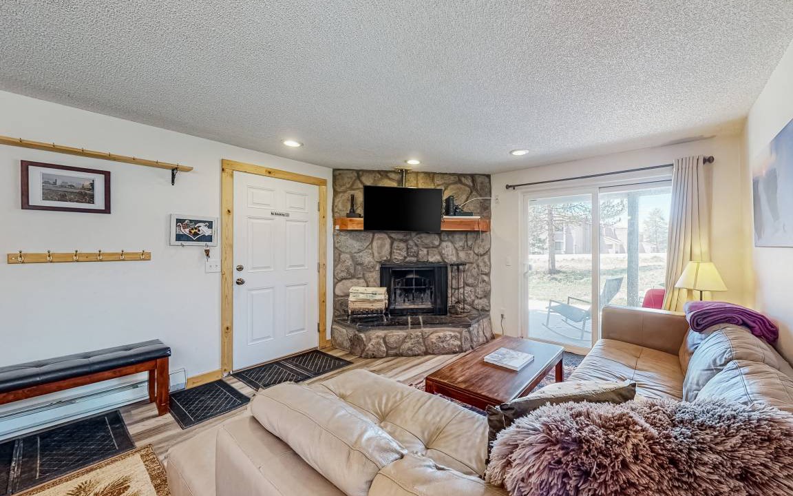 Fraser Condo | 72 m² Condo ∙ 2 bedrooms ∙ 7 guests