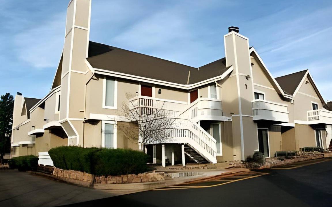 Highland Hotel | 79 m² Hotel ∙ 127 guests
