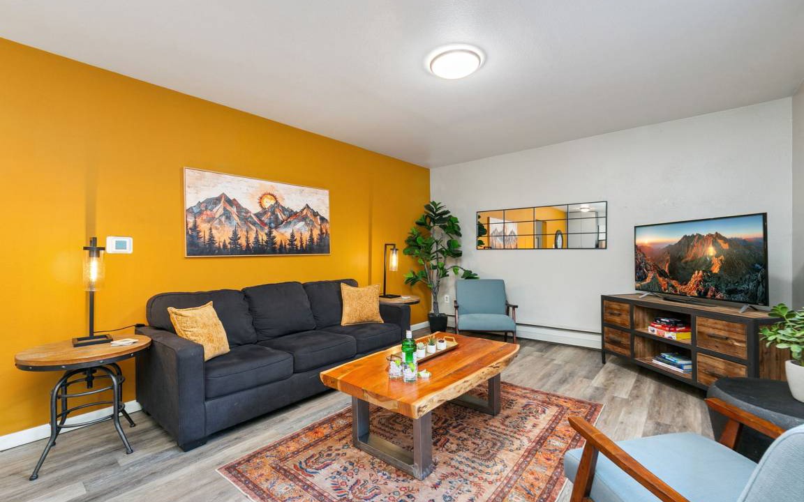 Old Town Condo | 80 m² Condo ∙ 2 bedrooms ∙ 6 guests