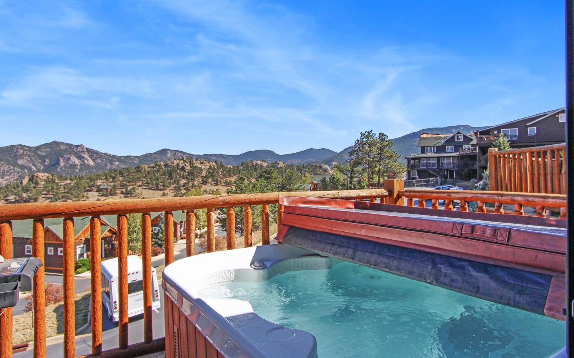 Estes Park Condo | 91 m² Condo ∙ 2 bedrooms ∙ 6 guests