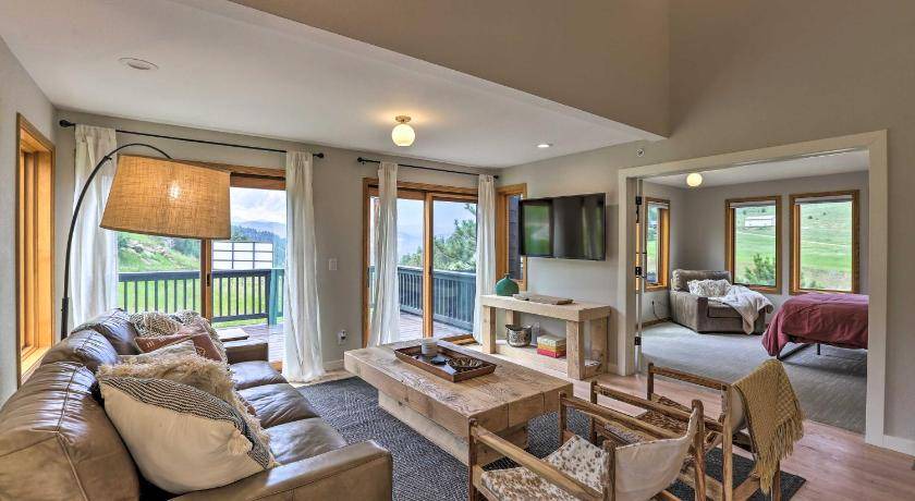Evergreen House | 93 m² House ∙ 2 bedrooms ∙ 4 guests