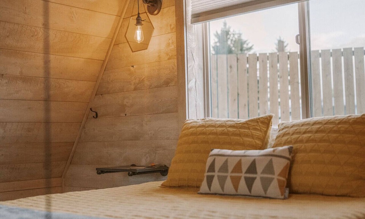 Emigrant Cabin | A-Frame #2 -Affordable Cabin Near Yellowstone