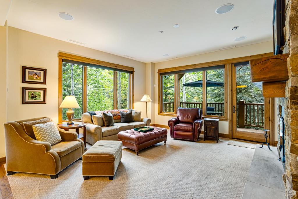 Edwards Apartment | Always Arrowhead