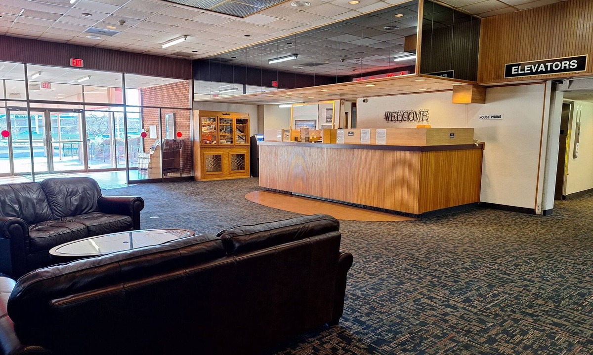 Arvada Plaza Area Hotel | American Motel