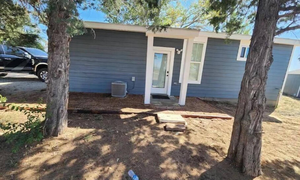 Platteville Apartment | apartment in ranch