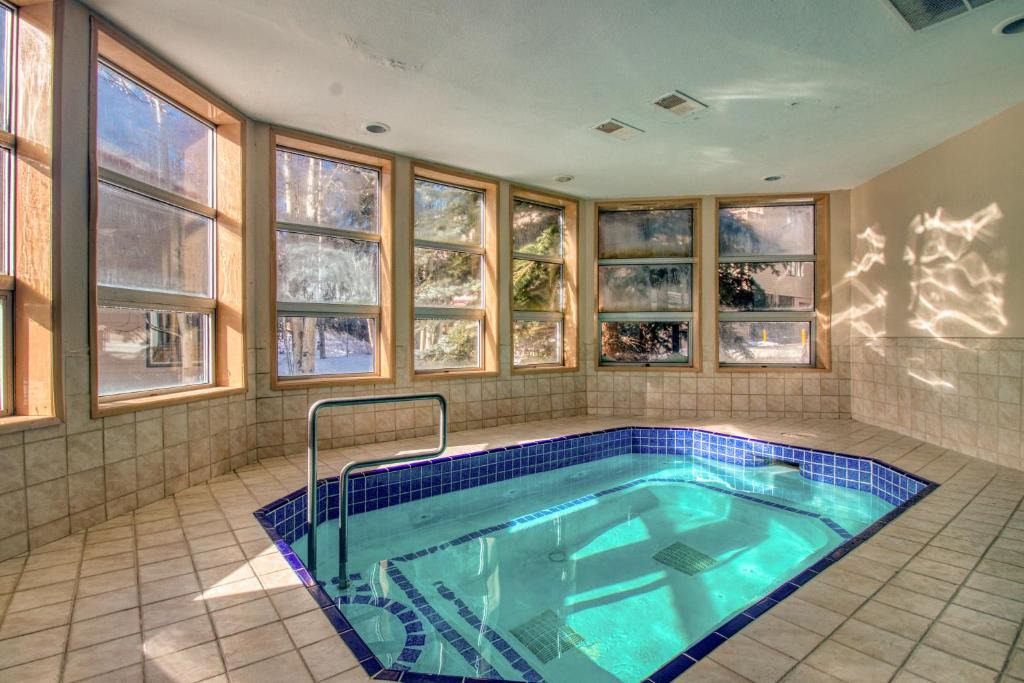 Mountain House Apartment | Apartments in Keystone, CO, USA