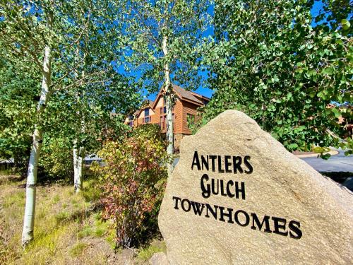 River Run Apartment | Arapahoe Lodge 8116 by SummitCove Lodging