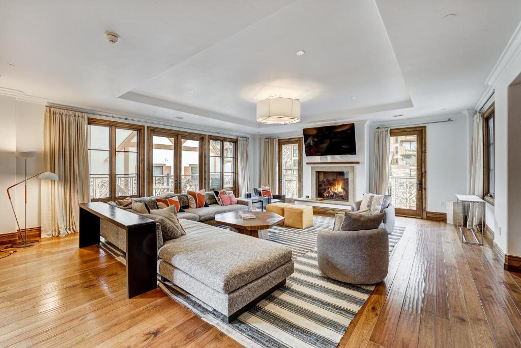 Vail Apartment | Arrabelle 3Br 3Ba P430