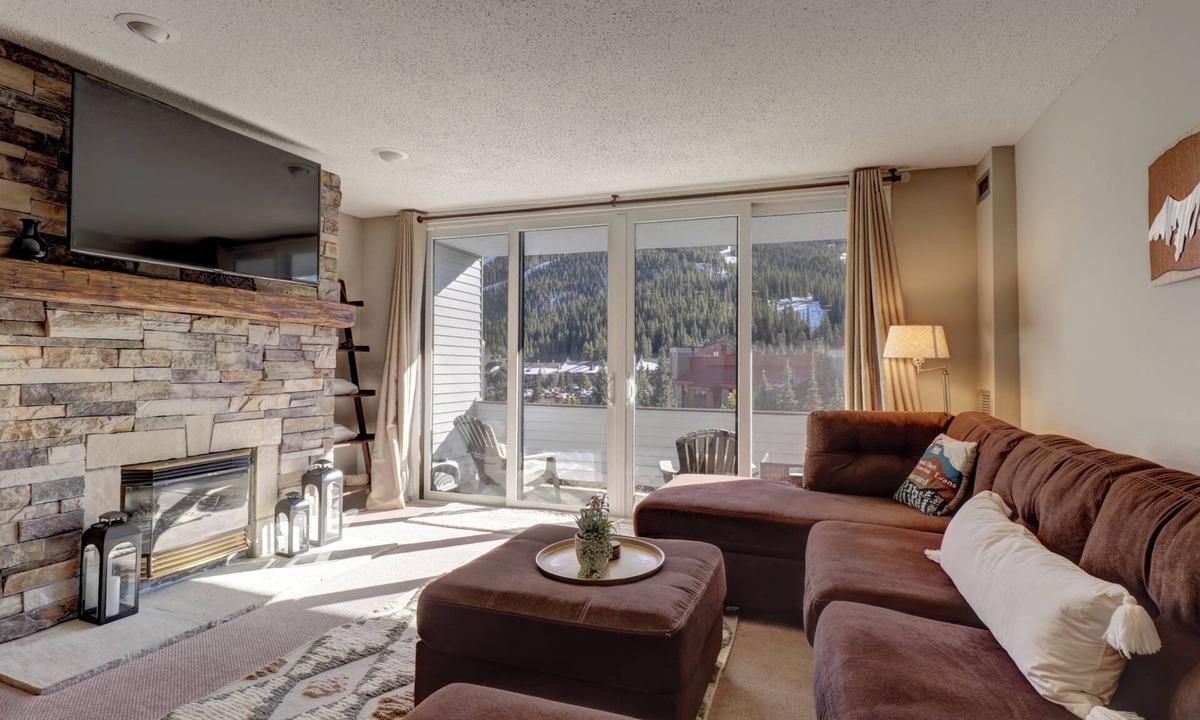 Snowbridge | Copper Mountain Village