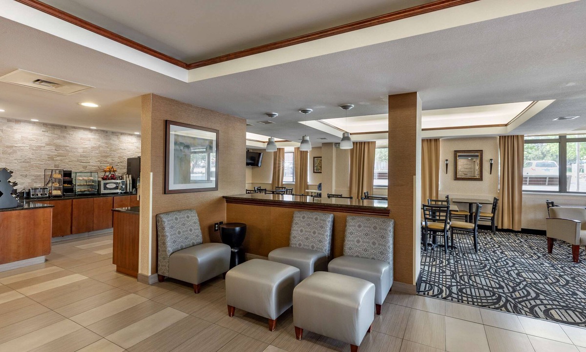 Louisville Hotel | Best Western Plus Boulder Louisville