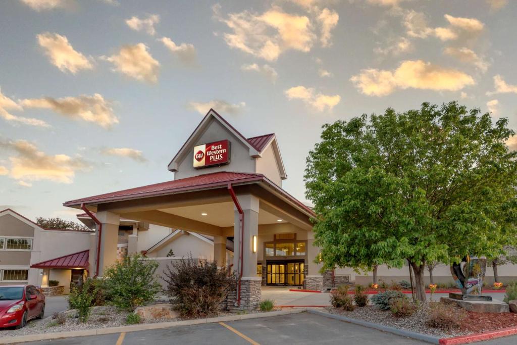 Loveland Hotel | Best Western Plus Loveland Inn