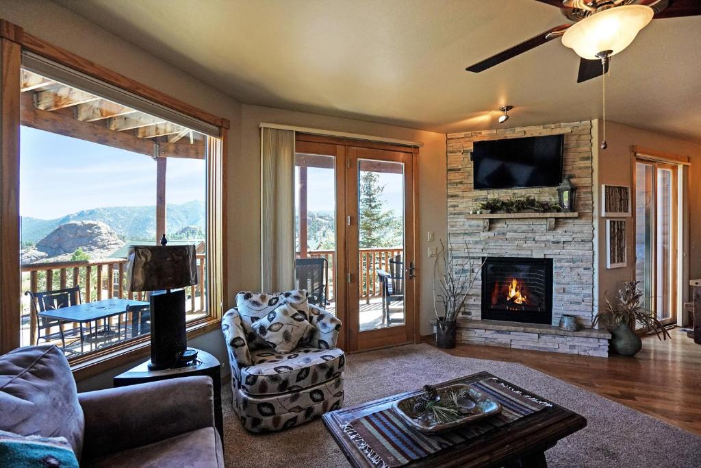Estes Park Apartment | Bighorn Mountain 19B Condo