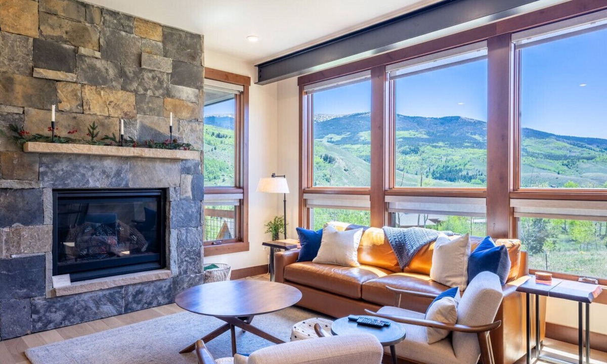 Silverthorne House | Blue Sky Basecamp - Luxury Mountain Home