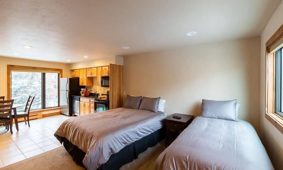 Vail Apartment | Breakaway West Studio