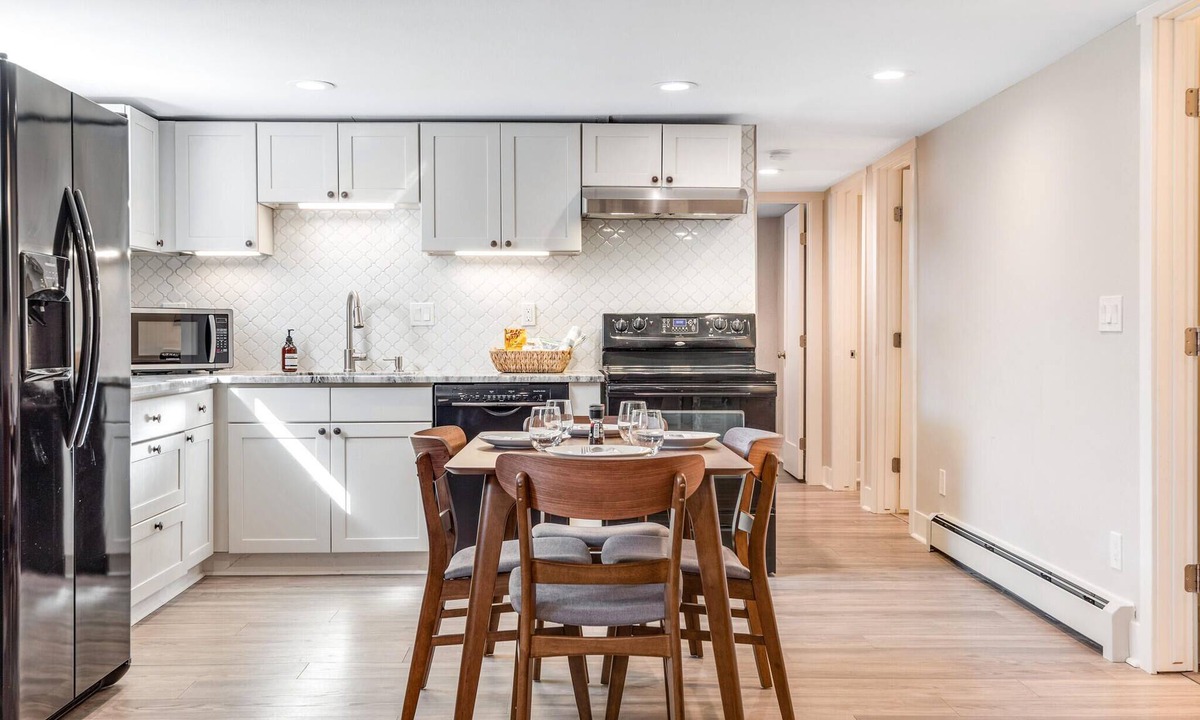 Sloan Lake House | Bright/New in the heart of Sloans Lake/Highlands