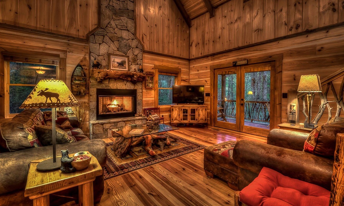 Cherry Log Cabin | Buckingham Palace by Escape to Blue Ridge