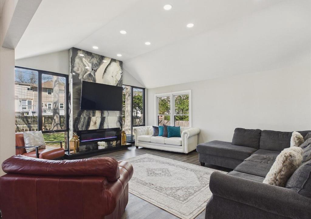 Lenexa House | Casa KC