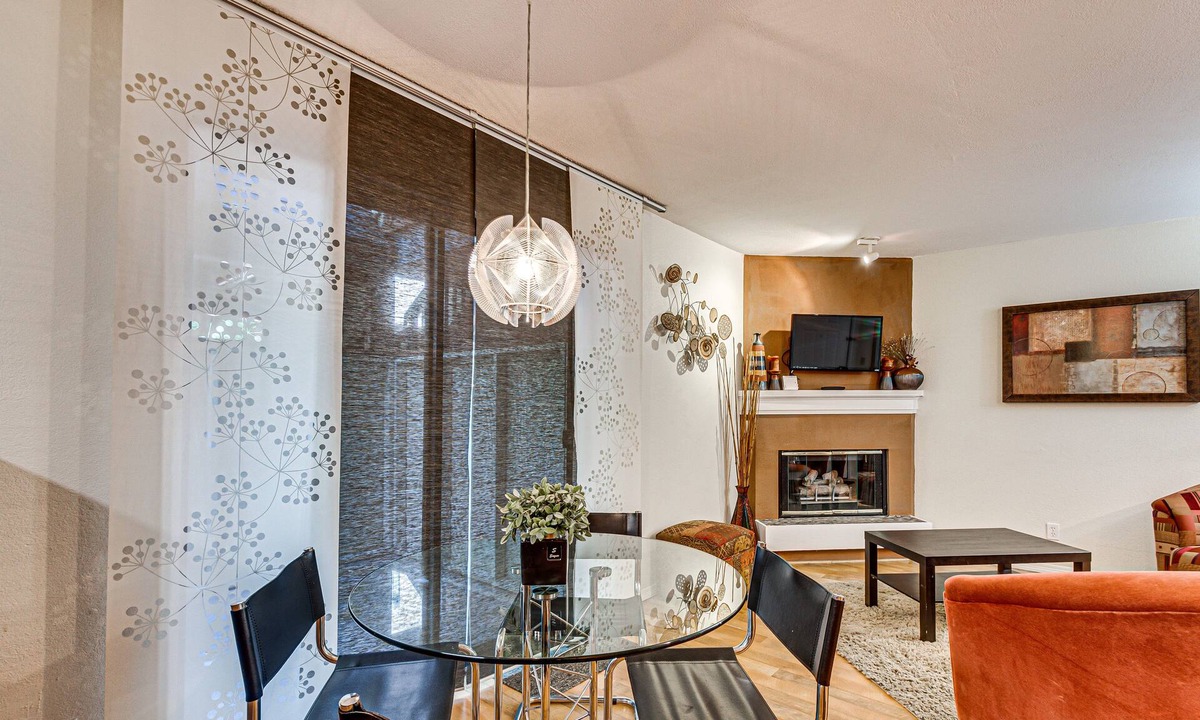 Greenwood Village Condo | Charming Greenwood Village Condo Combo