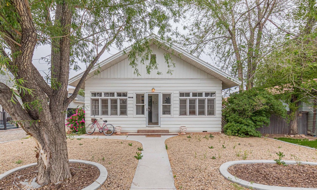 Fruita House | Cherry Blossom I: Downtown w/Fenced Yard for Dogs!