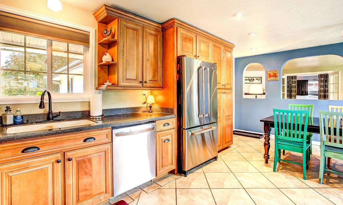 East Colorado Springs House | Colorful Colorado Vacation Rental. The ONLY one level VRBO in Colo. Springs!