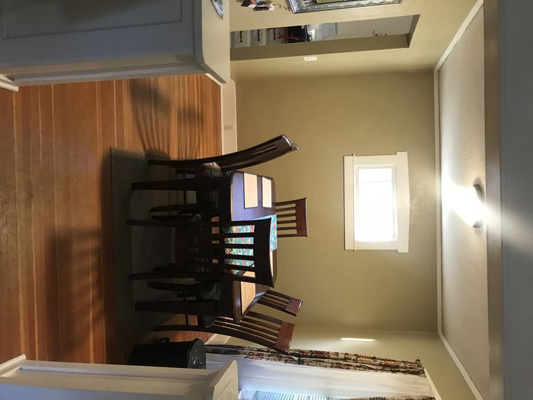 University House | Comfy home near DU and transit
