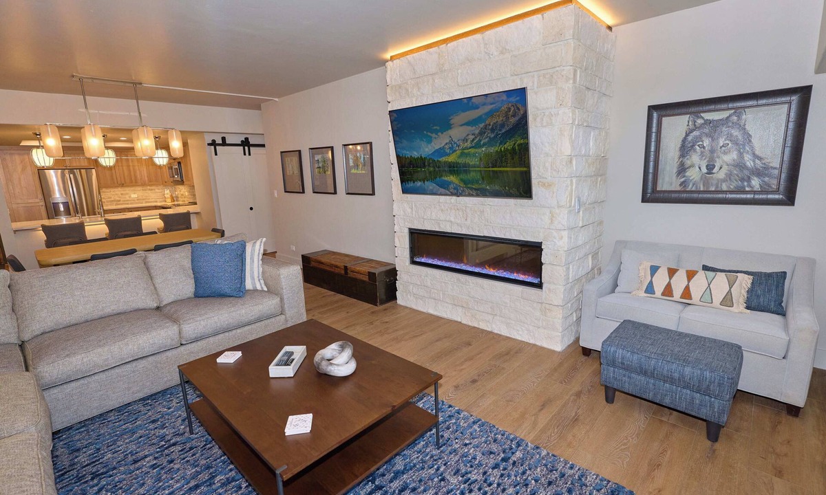 Peak 9 Condo | COMPLETE REMODEL Spacious 2 Bedroom w/Mountain View! Best location in Breck!