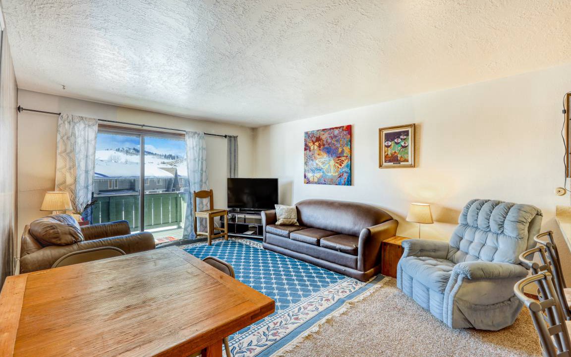 Dillon Condo | Condo ∙ 2 bedrooms ∙ 6 guests