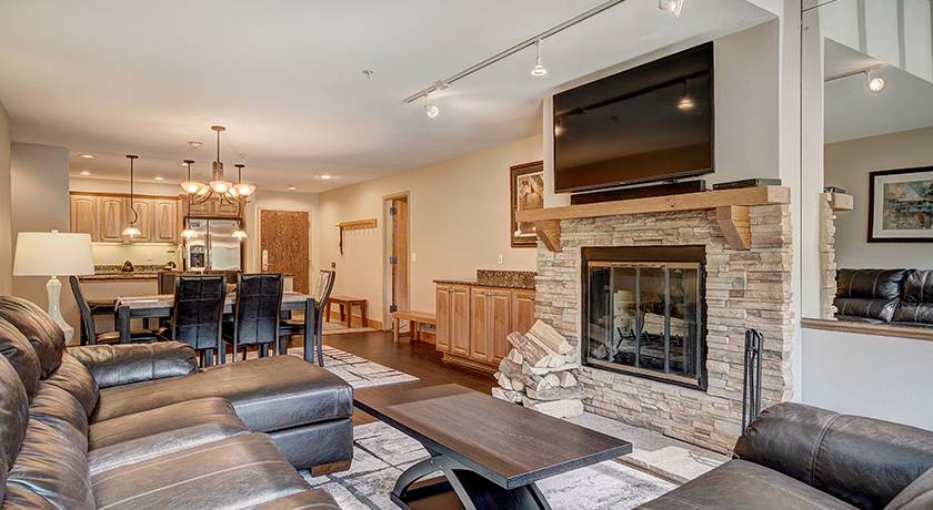 Frisco Condo | Condo ∙ 3 bedrooms ∙ 10 guests