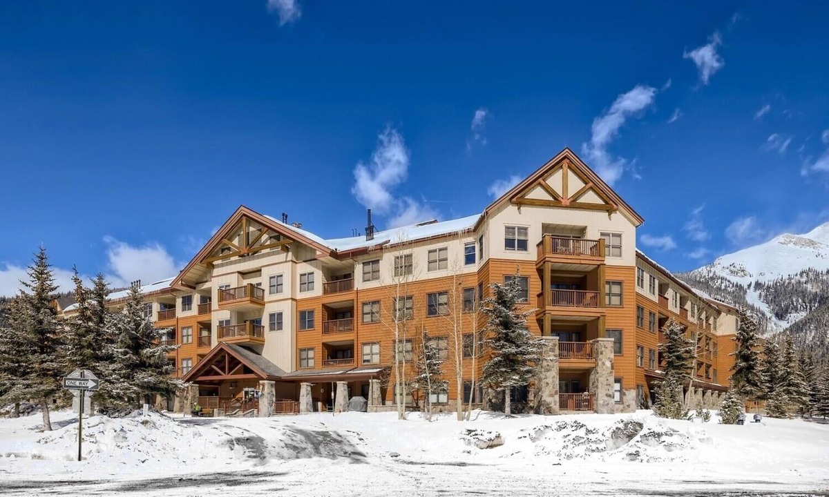 East Village at Copper Condo | Copper Springs 209 2 Bedroom Condo by RedAwning