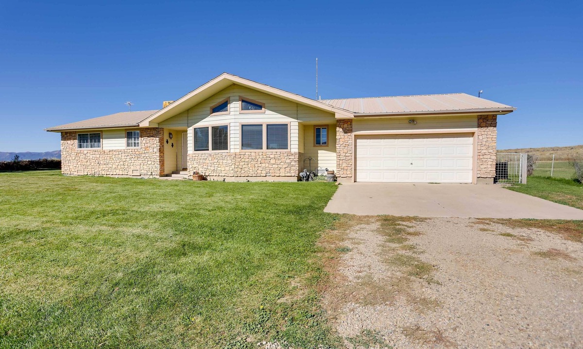 Cortez House | Cortez Retreat w/Office & Stunning Mtn Views