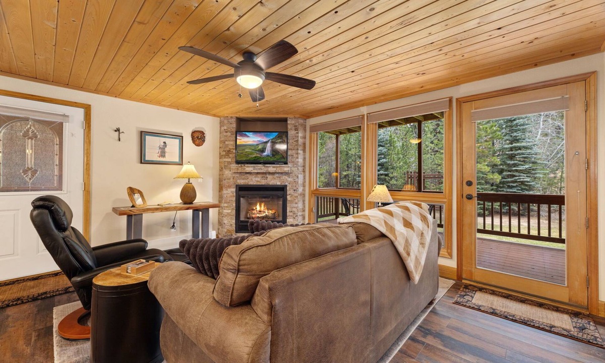 Creekside | Fall River Estates