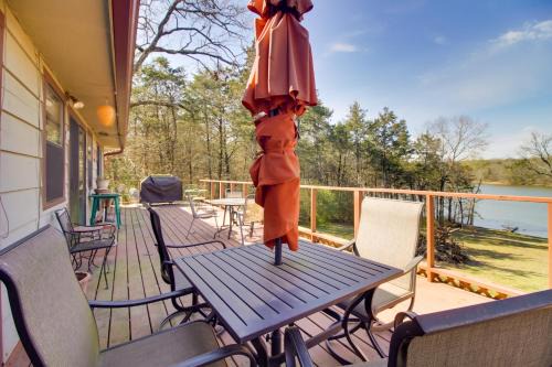 Scranton House | Dock & Water-View Deck: Home on Lake Dardanelle