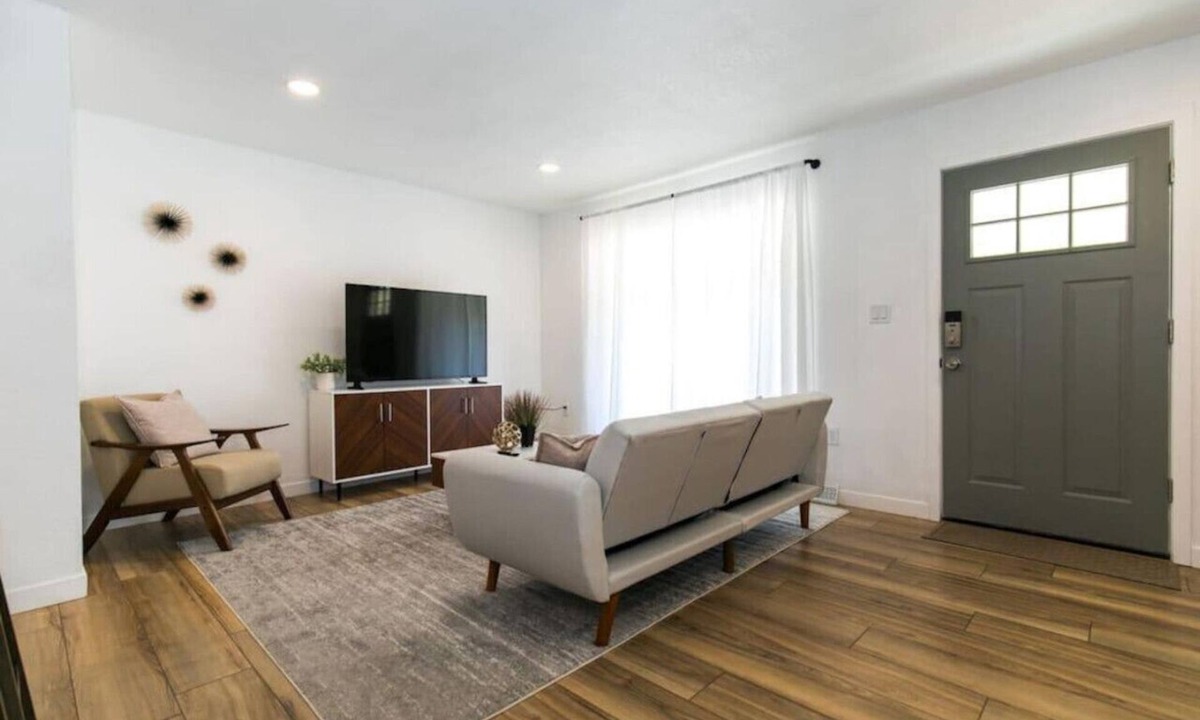 Berkley House | Double Denver Delight: Huge Home, Two Kitchens