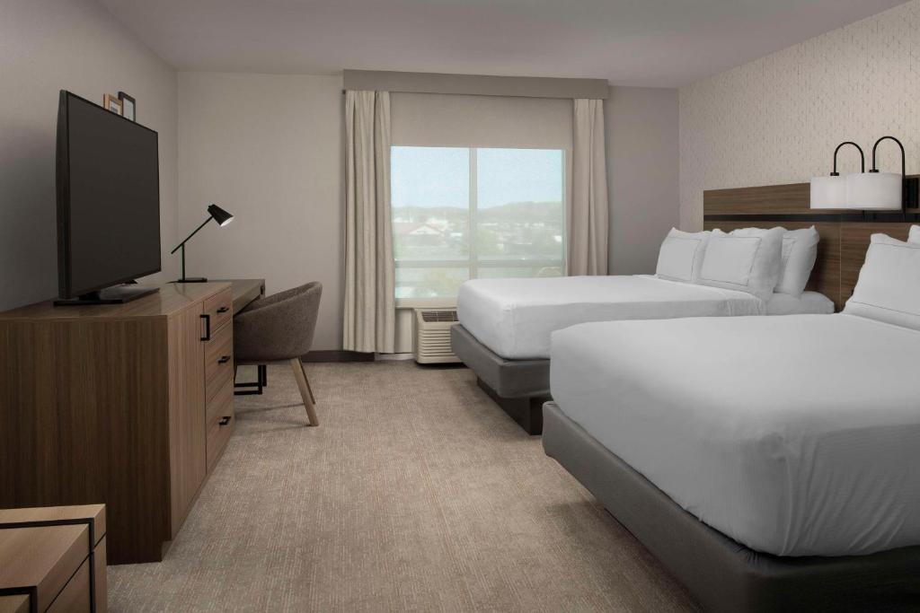 Graysville Hotel | Doubletree by Hilton Chattanooga Hamilton Place