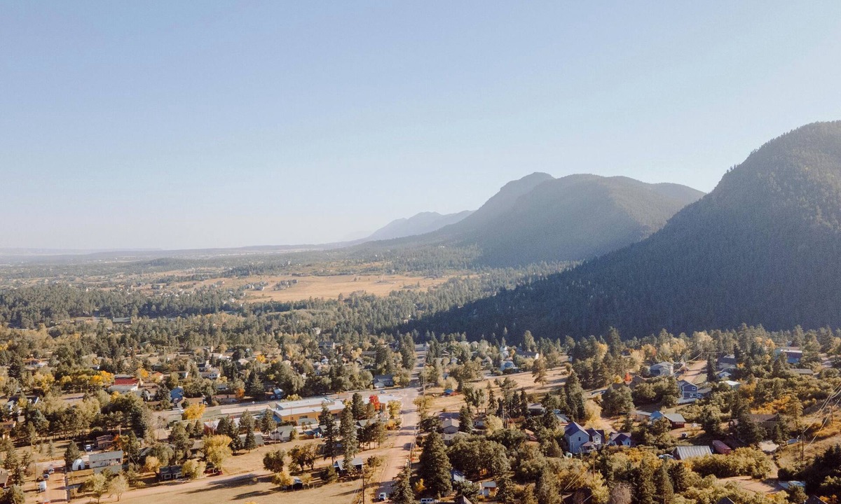 Palmer Lake House | Dream location- Mountain Views, Reservoir trails, small town, close to USAFA