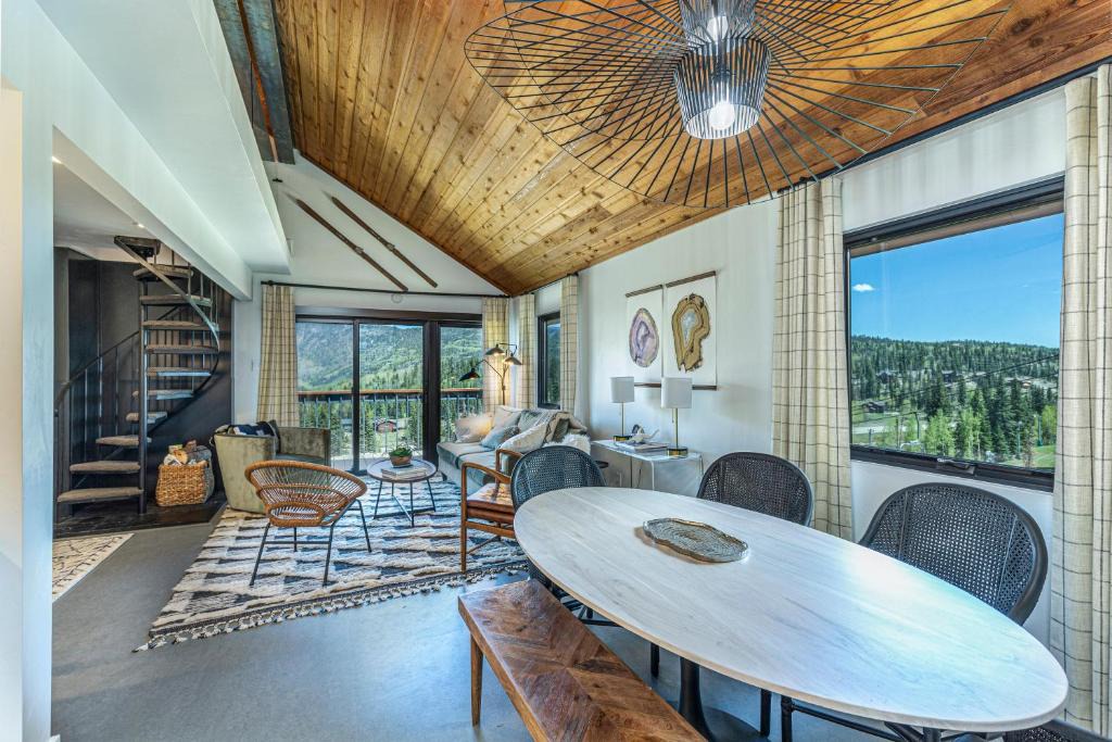 Purgatory House | East Rim Unit D23